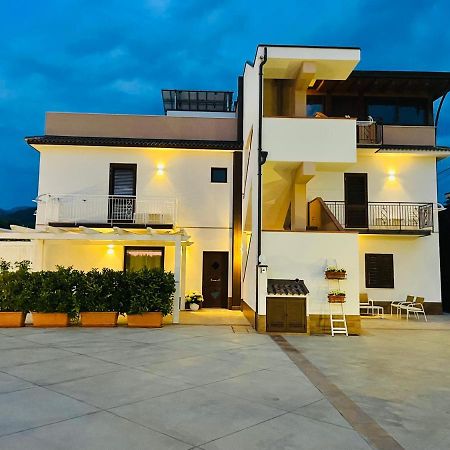 B&B Il Girasole Капо-д'Орландо Экстерьер фото