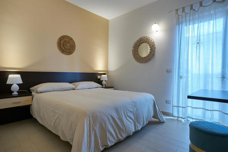B&B Il Girasole Капо-д'Орландо Экстерьер фото